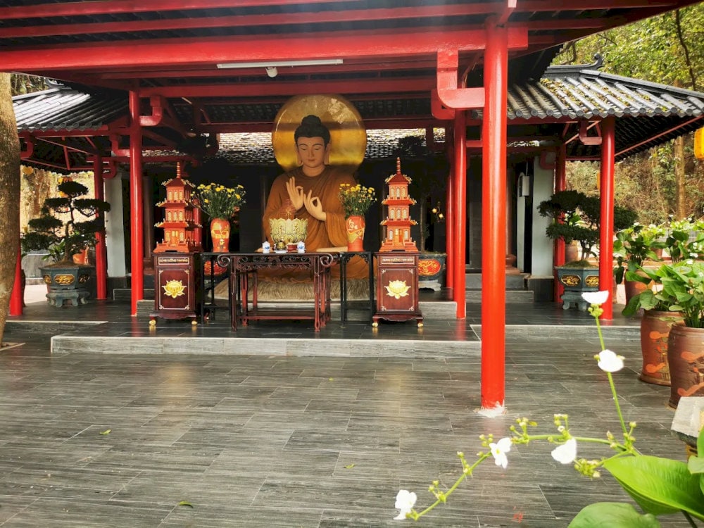 Tượng Phật Tổ tại chùa Cây Thị